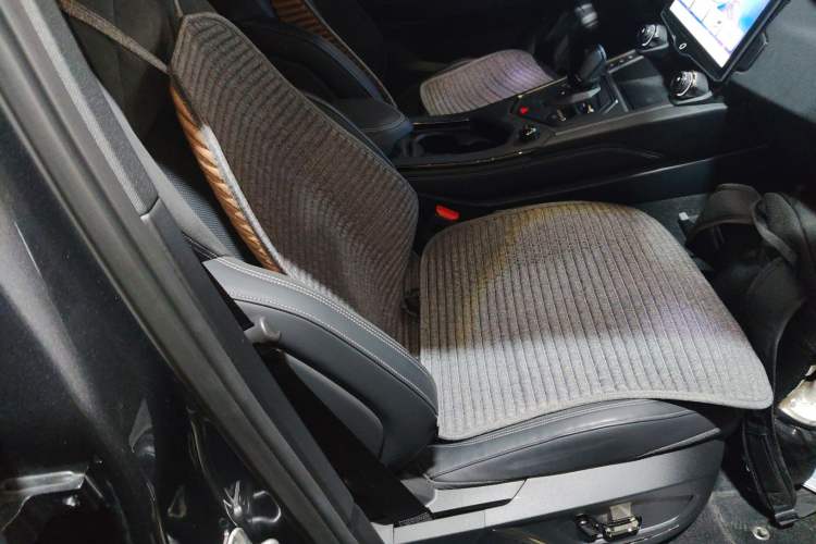 Used Lynk & Co 01 EM-P 2023 1.5TD EM-P PM Right Front Seat