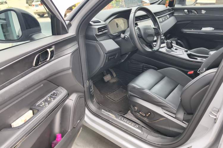 Used Lynk & Co 01 EM-P 2023 1.5TD EM-P PM Driver Seat
