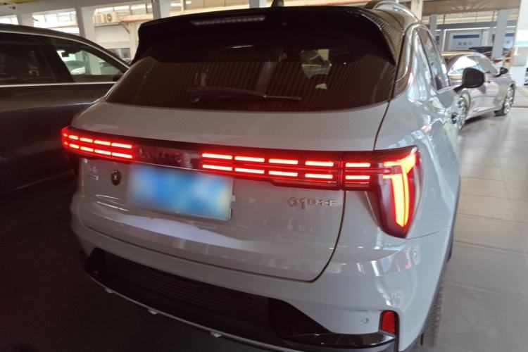 Used Lynk & Co 01 EM-P 2023 1.5TD EM-P AM Exterior 4