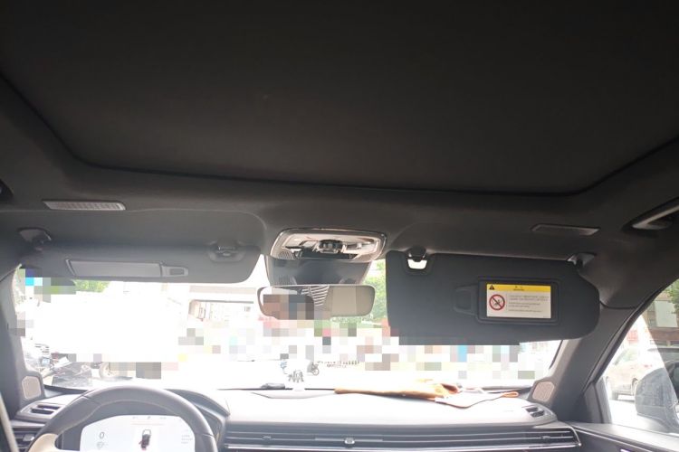 Used Lynk & Co 01 EM-P 2023 1.5TD EM-P Dawn Edition Headliner