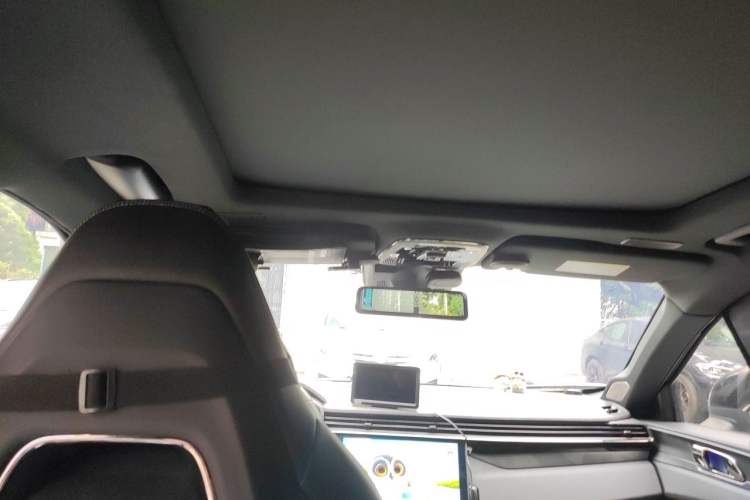 Used Lynk & Co 01 EM-P 2023 1.5TD EM-P PM Headliner