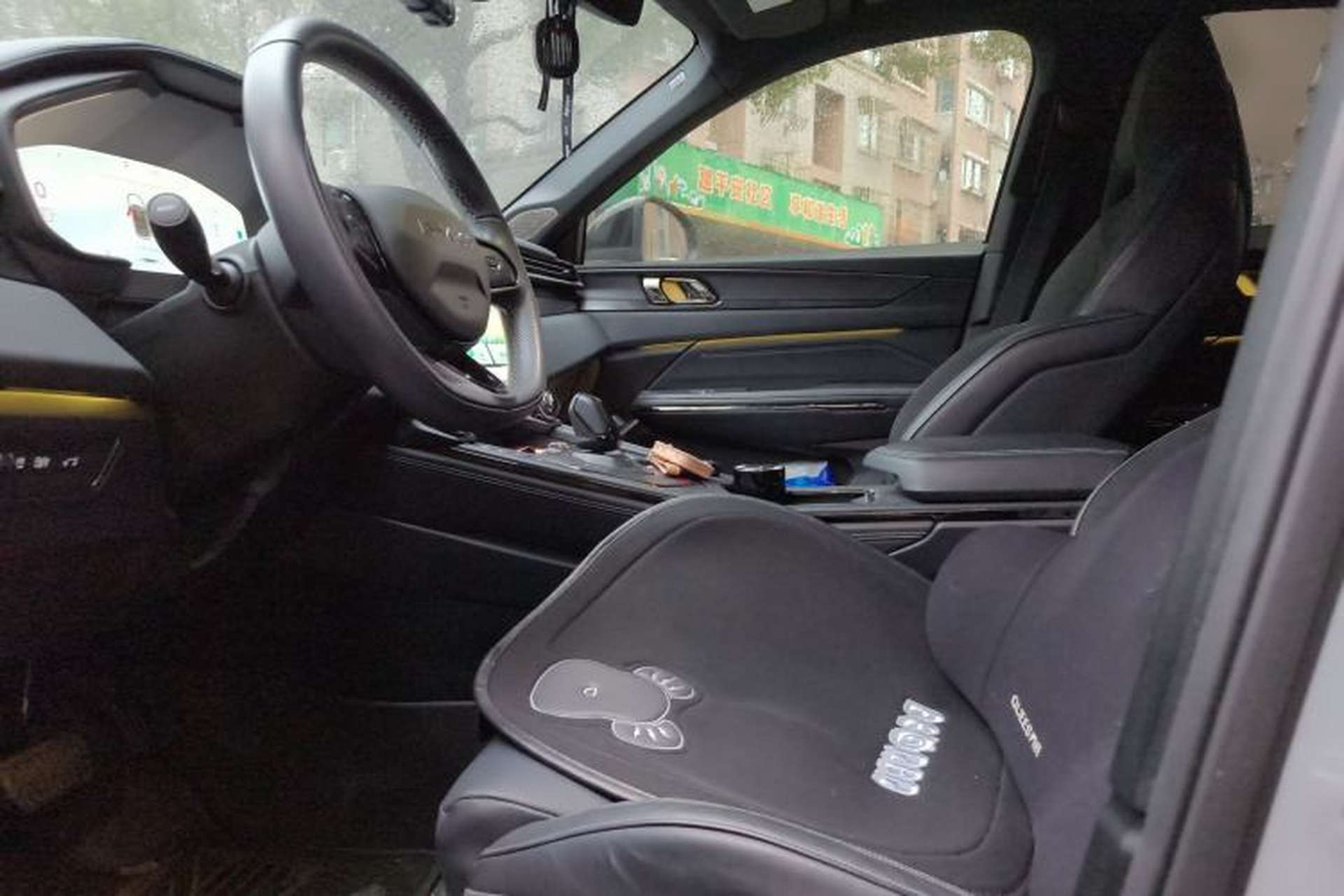 Used Lynk & Co 01 EM-P 2023 1.5TD EM-P PM Left Front Seat