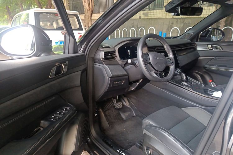 Used Lynk & Co 01 EM-P 2023 1.5TD EM-P PM Driver Seat