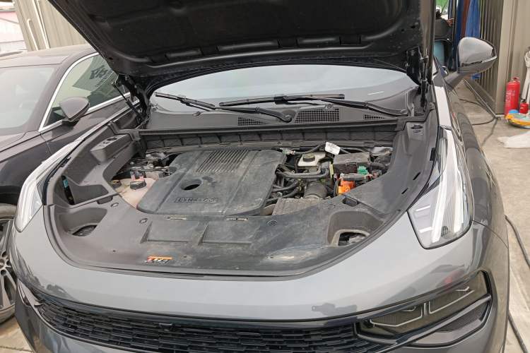 Used Lynk & Co 01 EM-P 2023 1.5TD EM-P PM Engine Bay