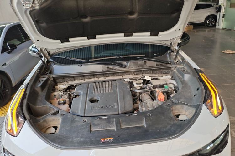 Used Lynk & Co 01 EM-P 2023 1.5TD EM-P PM Engine Bay