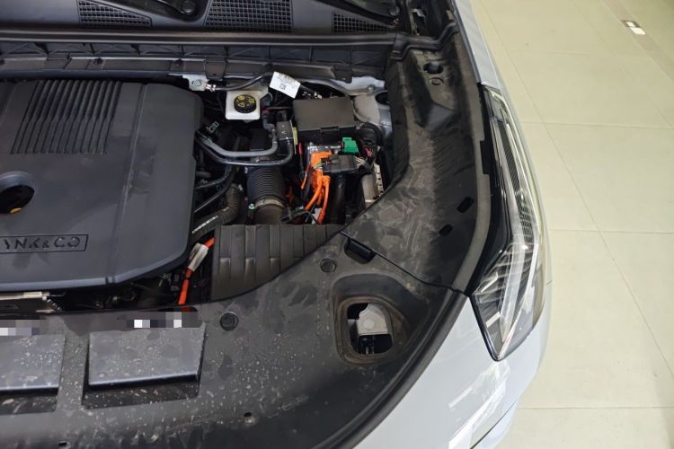 Used Lynk & Co 01 EM-P 2023 1.5TD EM-P Dawn Edition Engine Bay Left