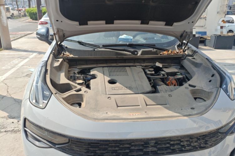 Used Lynk & Co 01 EM-P 2023 1.5TD EM-P Dawn Edition Engine Bay Right