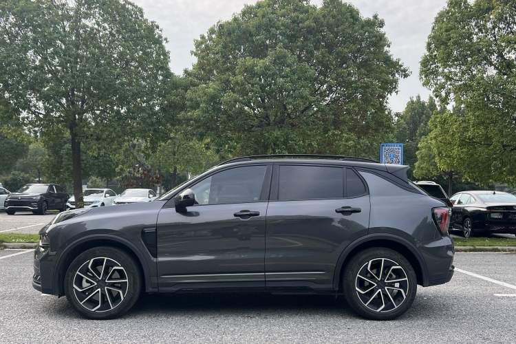 Used Lynk & Co 01 EM-P 2023 1.5TD EM-P PM Exterior 4
