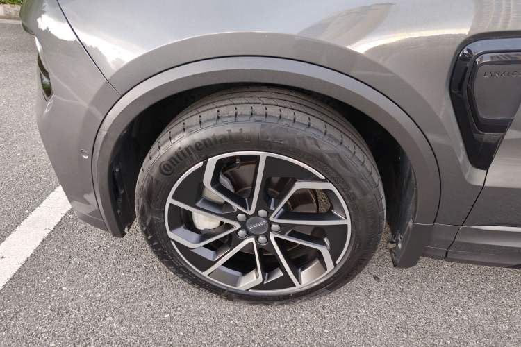 Used Lynk & Co 01 EM-P 2023 1.5TD EM-P PM Exterior 4