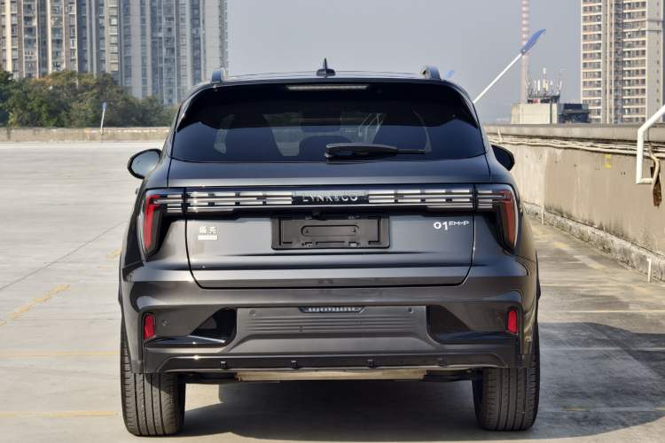 Used Lynk & Co 01 EM-P 2023 1.5TD EM-P PM Exterior 5