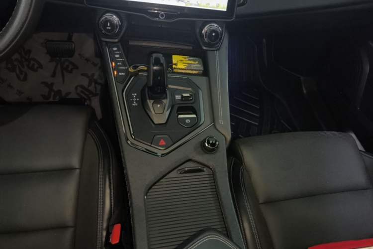 Used Lynk & Co 01 EM-P 2023 1.5TD EM-P PM Gear Lever
