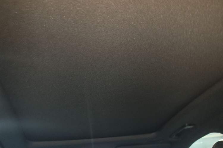 Used Lynk & Co 01 EM-P 2023 1.5TD EM-P Dawn Edition Headliner