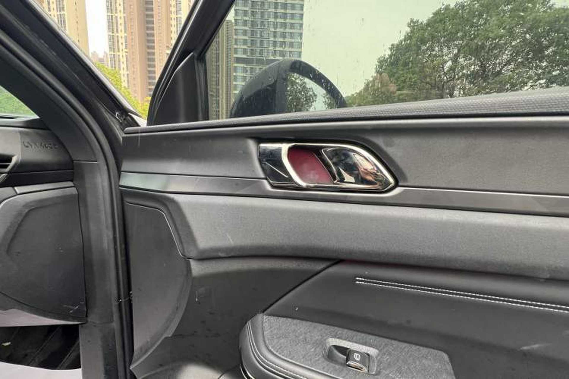 Used Lynk & Co 01 EM-P 2023 1.5TD EM-P PM Interior 10