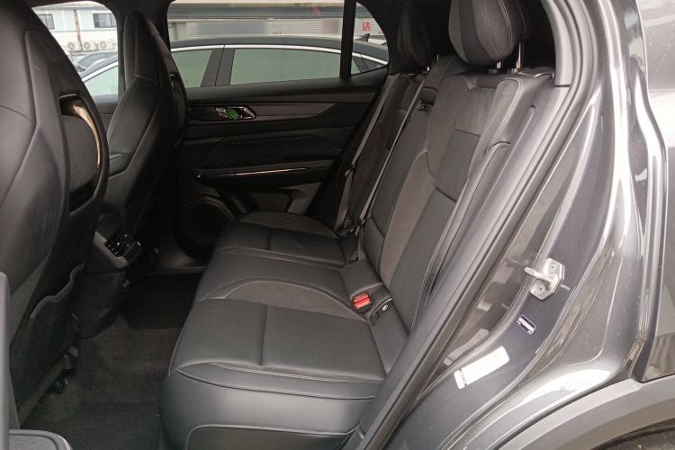 Used Lynk & Co 01 EM-P 2023 1.5TD EM-P PM Interior 4