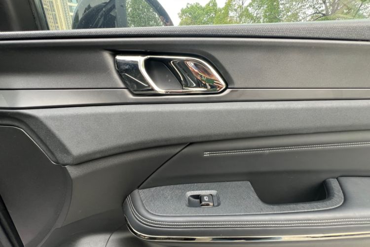Used Lynk & Co 01 EM-P 2023 1.5TD EM-P AM Interior 6
