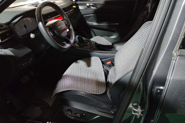 Used Lynk & Co 01 EM-P 2023 1.5TD EM-P PM Left Front Seat