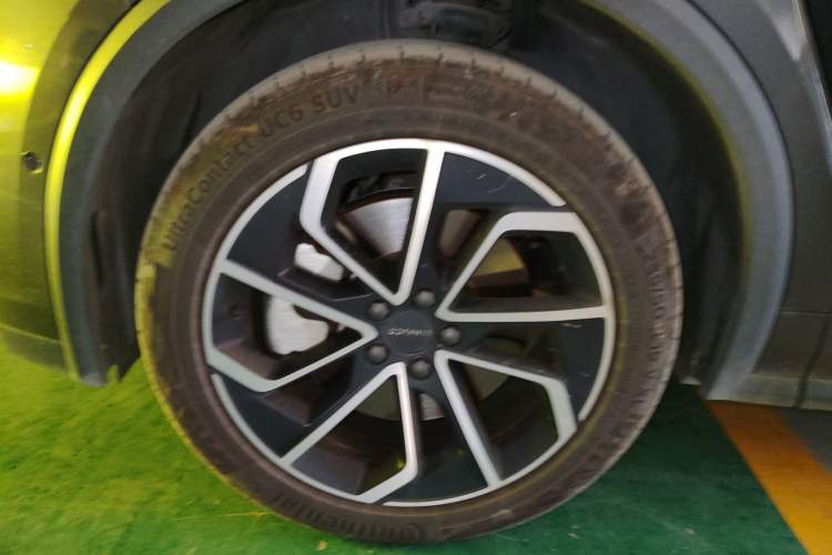 Used Lynk & Co 01 EM-P 2023 1.5TD EM-P PM Left Front Wheel Hub