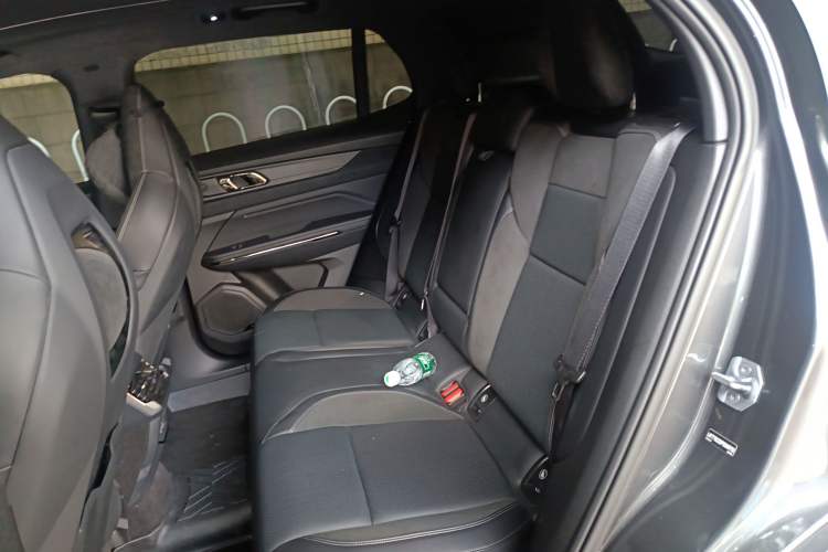 Used Lynk & Co 01 EM-P 2023 1.5TD EM-P PM Left Rear Seat