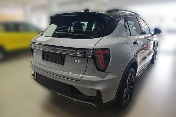 Used Lynk & Co 01 EM-P 2023 1.5TD EM-P Dawn Edition Rear Right 45 Deg