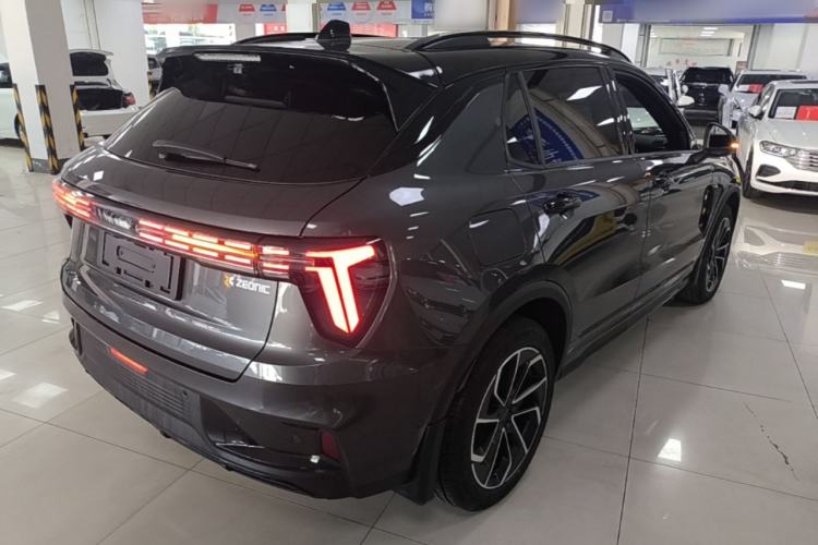 Used Lynk & Co 01 EM-P 2023 1.5TD EM-P PM Rear Right 45 Deg