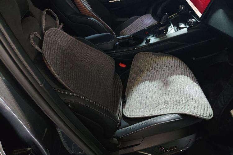 Used Lynk & Co 01 EM-P 2023 1.5TD EM-P PM Right Front Seat