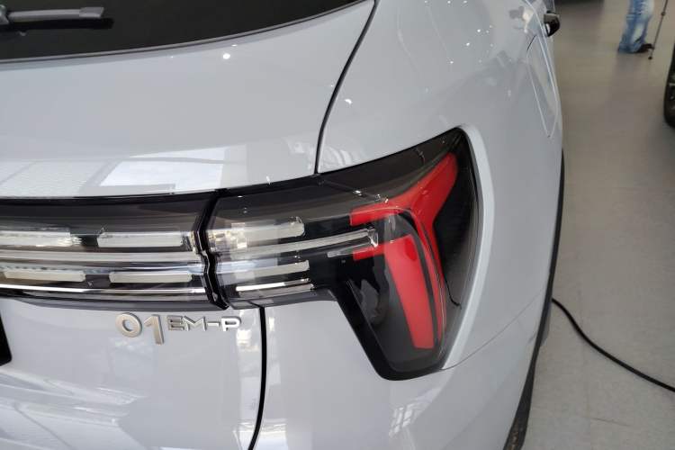 Used Lynk & Co 01 EM-P 2023 1.5TD EM-P Dawn Edition Right Rear Taillight