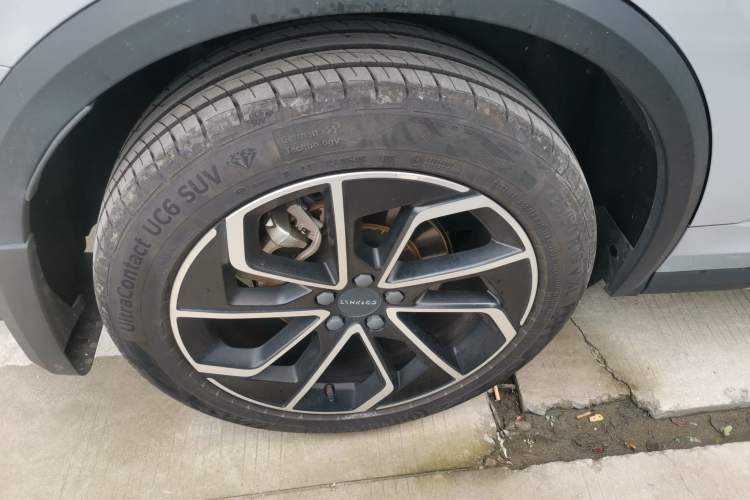 Used Lynk & Co 01 EM-P 2023 1.5TD EM-P PM Right Rear Wheel Hub