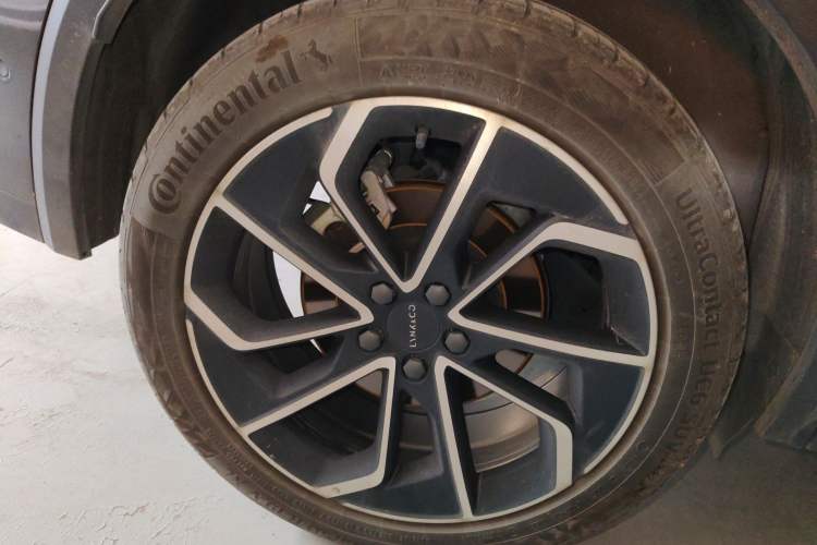 Used Lynk & Co 01 EM-P 2023 1.5TD EM-P PM Right Rear Wheel Hub