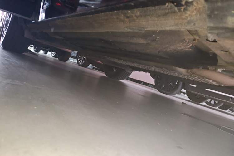 Used Lynk & Co 01 EM-P 2023 1.5TD EM-P AM Right Side Sill