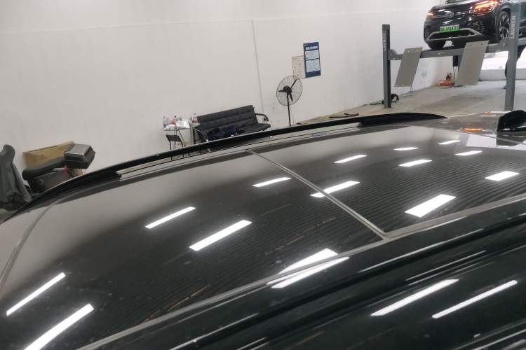 Used Lynk & Co 01 EM-P 2023 1.5TD EM-P AM Roof