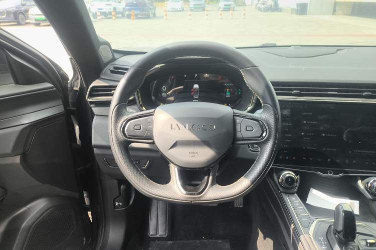 Used Lynk & Co 01 EM-P 2023 1.5TD EM-P PM Steering Wheel