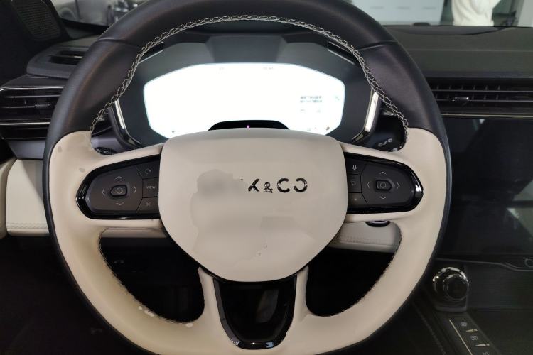 Used Lynk & Co 01 EM-P 2023 1.5TD EM-P Dawn Edition Steering Wheel