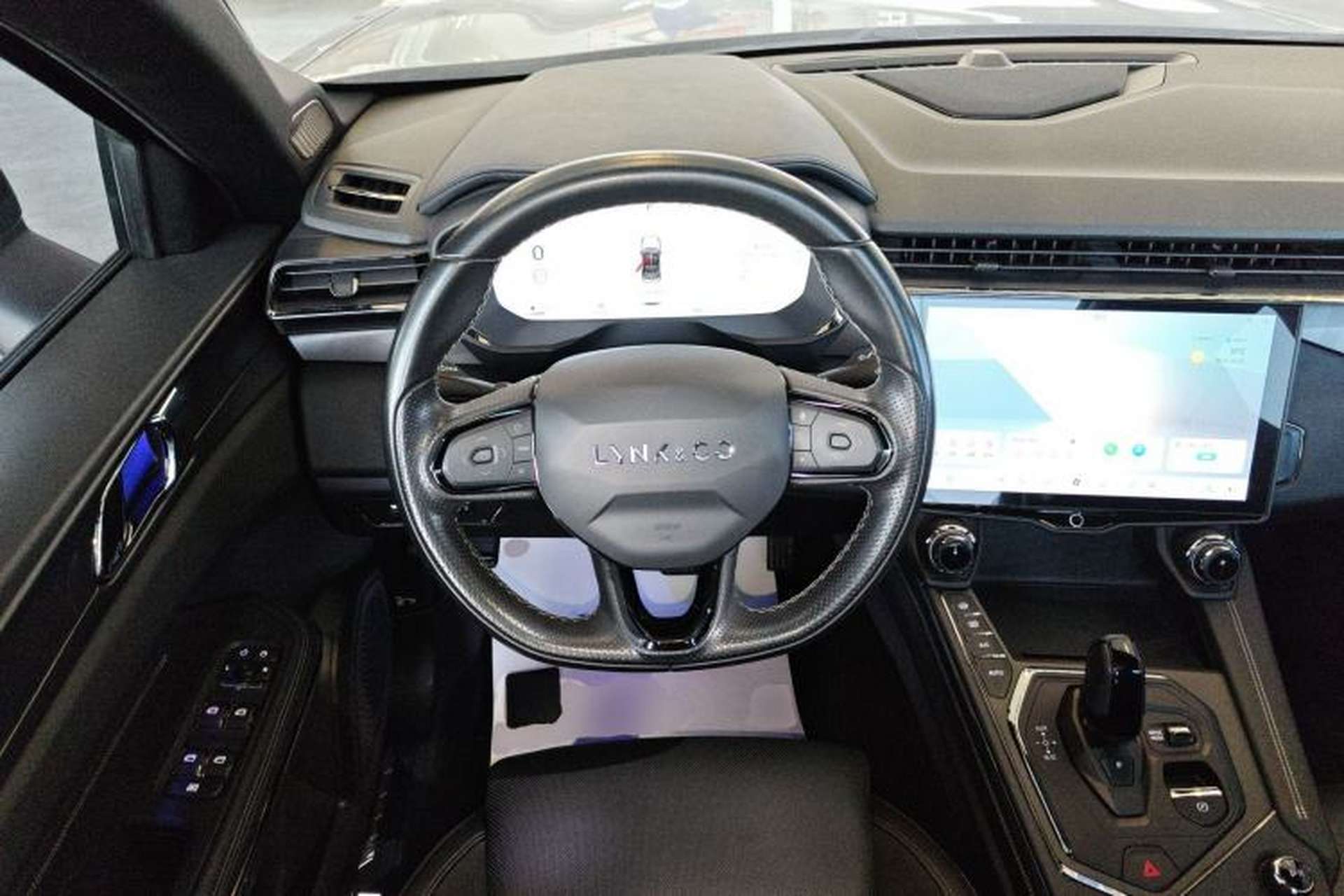 Used Lynk & Co 01 EM-P 2023 1.5TD EM-P PM Steering Wheel