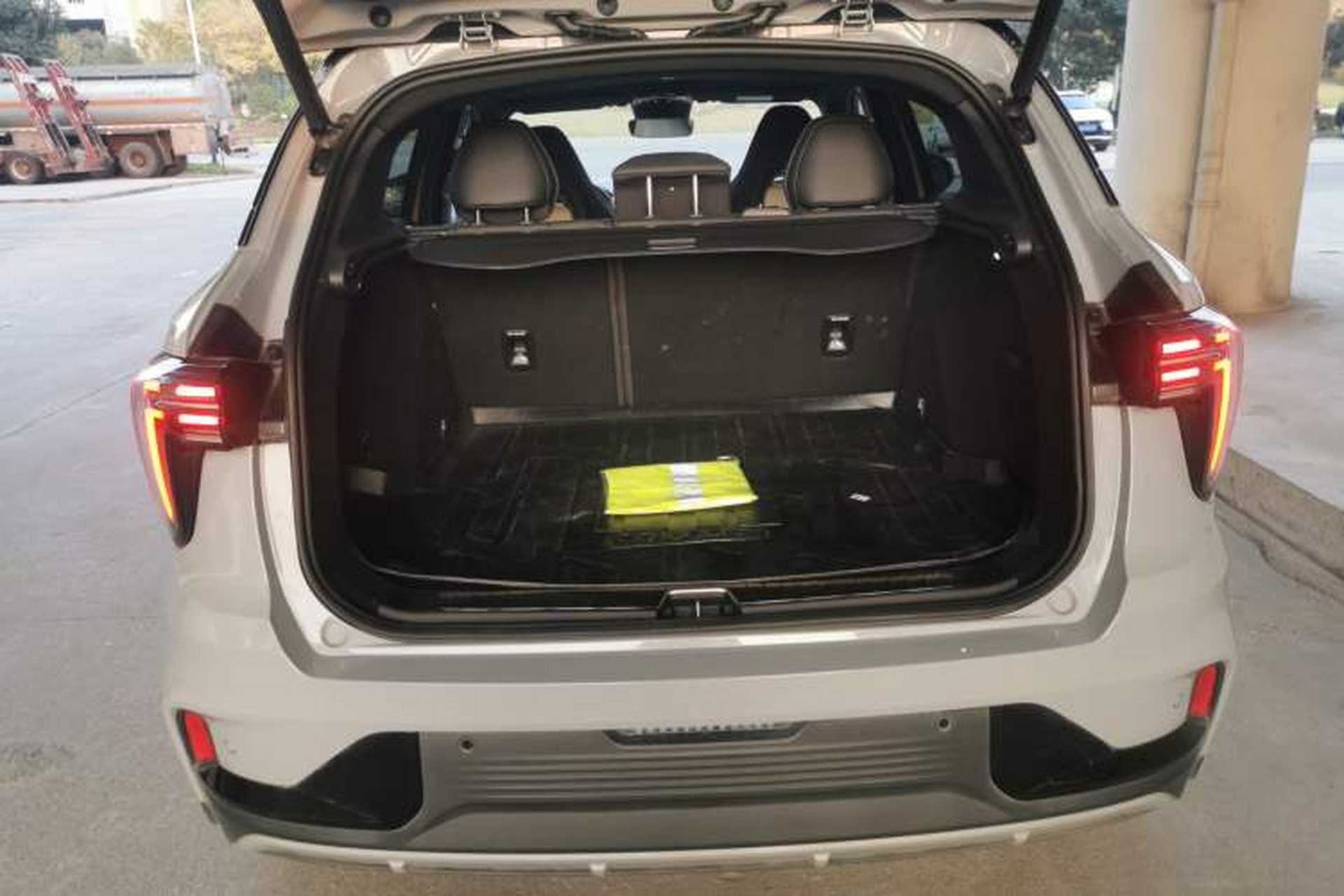 Used Lynk & Co 01 EM-P 2023 1.5TD EM-P Dawn Edition Trunk