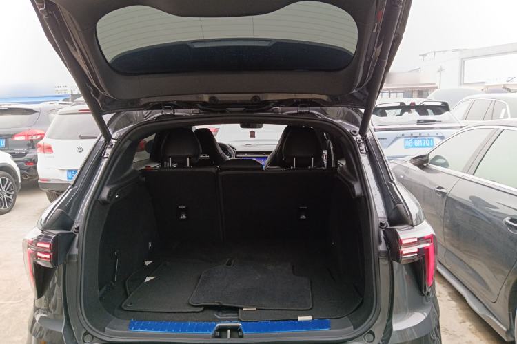 Used Lynk & Co 01 EM-P 2023 1.5TD EM-P PM Trunk