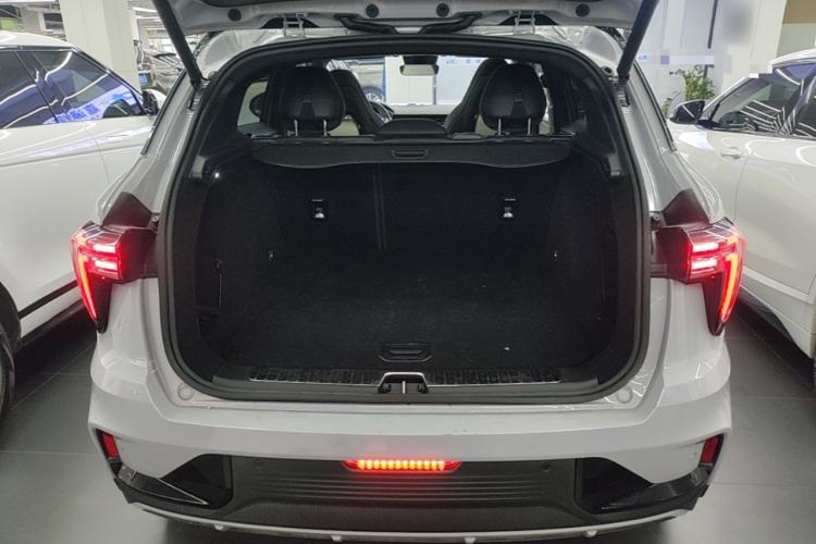 Used Lynk & Co 01 EM-P 2023 1.5TD EM-P Dawn Edition Trunk