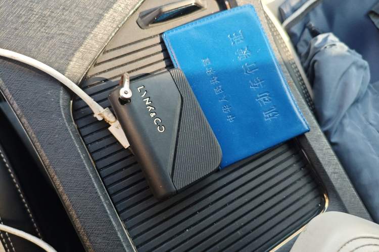 Used Lynk & Co 01 EM-P 2023 1.5TD EM-P Dawn Edition Vehicle Key