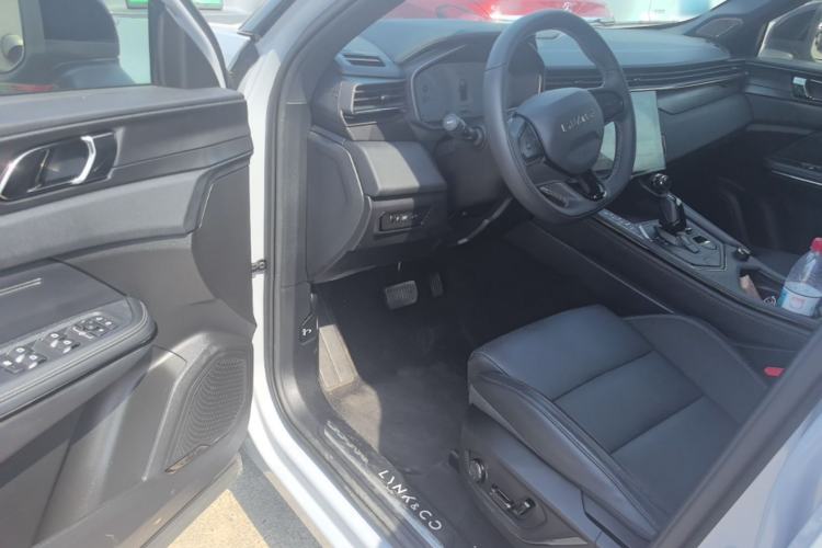 Used Lynk & Co 01 EM-P 2023 1.5TD EM-P PM Driver Seat