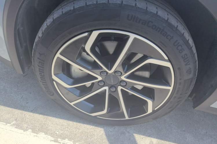 Used Lynk & Co 01 EM-P 2023 1.5TD EM-P PM Exterior 4