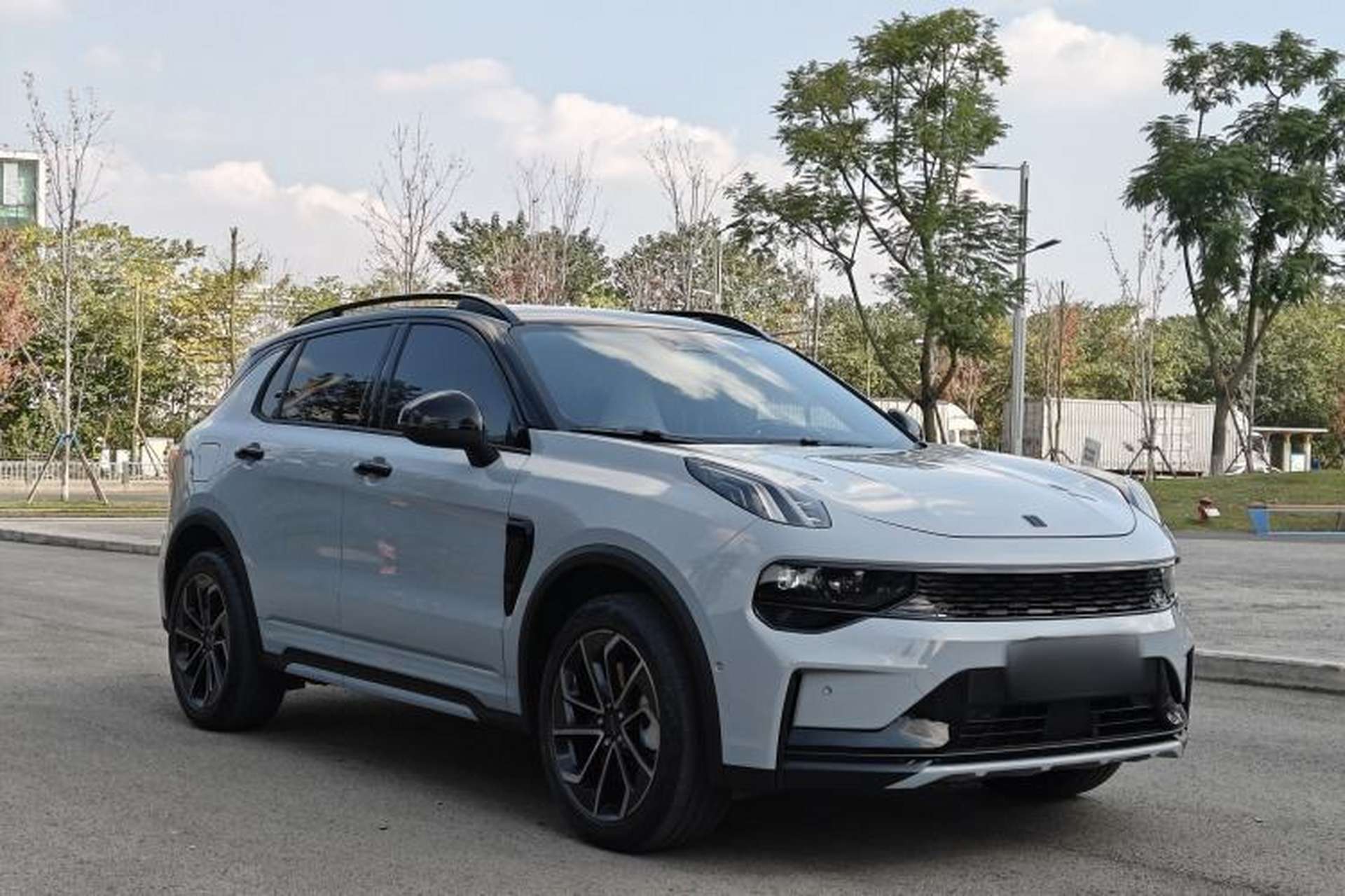 Used Lynk & Co 01 EM-P 2023 1.5TD EM-P Dawn Edition Exterior 4