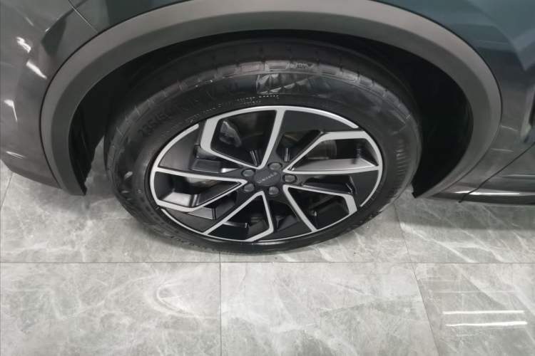 Used Lynk & Co 01 EM-P 2023 1.5TD EM-P PM Exterior 5