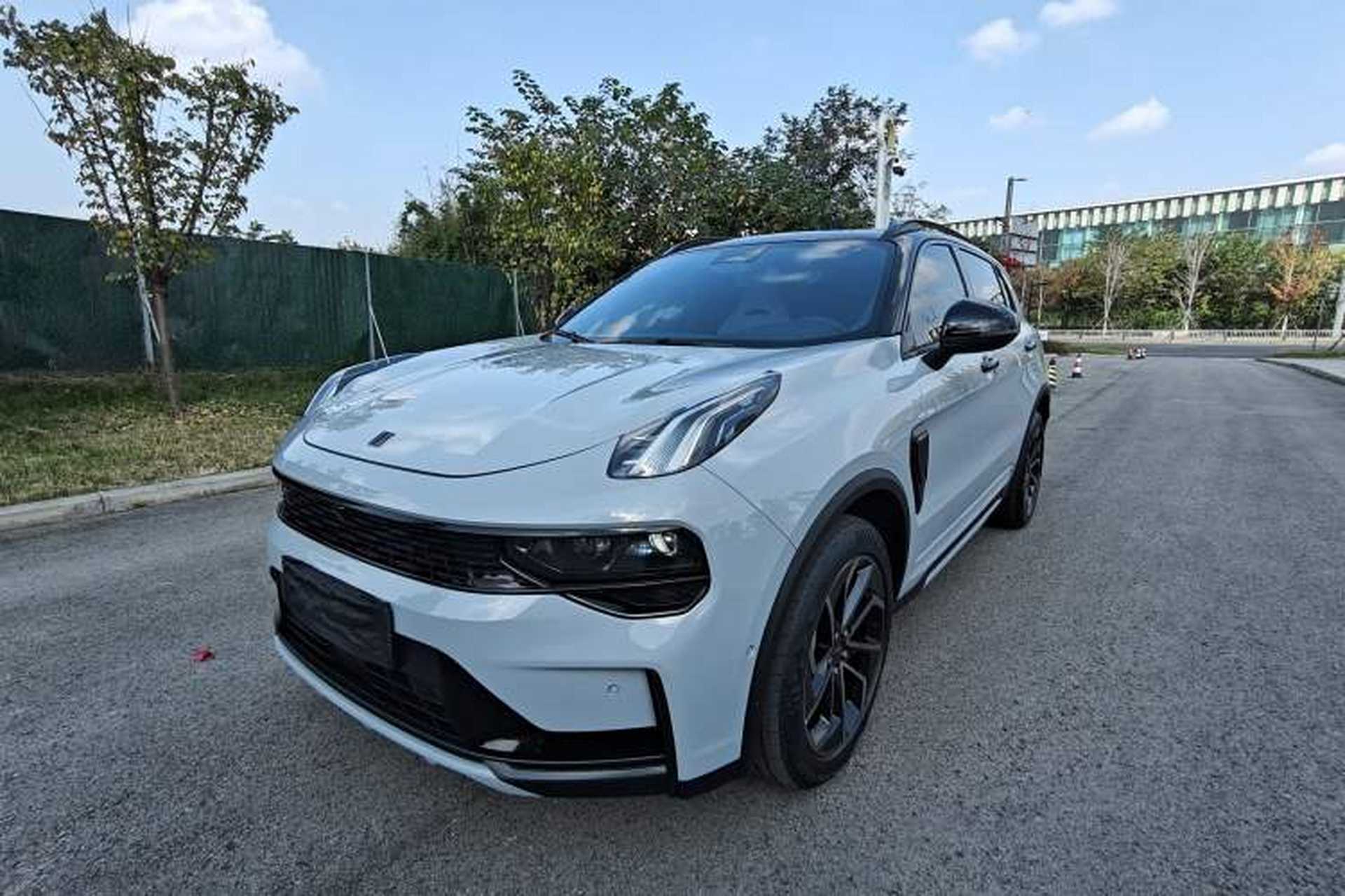 Used Lynk & Co 01 EM-P 2023 1.5TD EM-P Dawn Edition Exterior 6