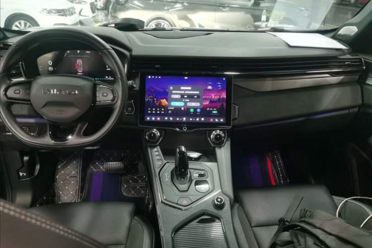 Used Lynk & Co 01 EM-P 2023 1.5TD EM-P PM Interior 1