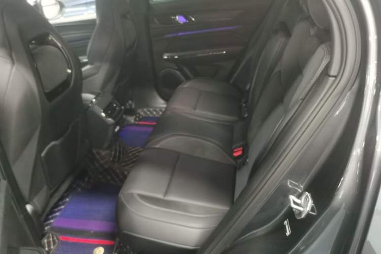 Used Lynk & Co 01 EM-P 2023 1.5TD EM-P PM Interior 5