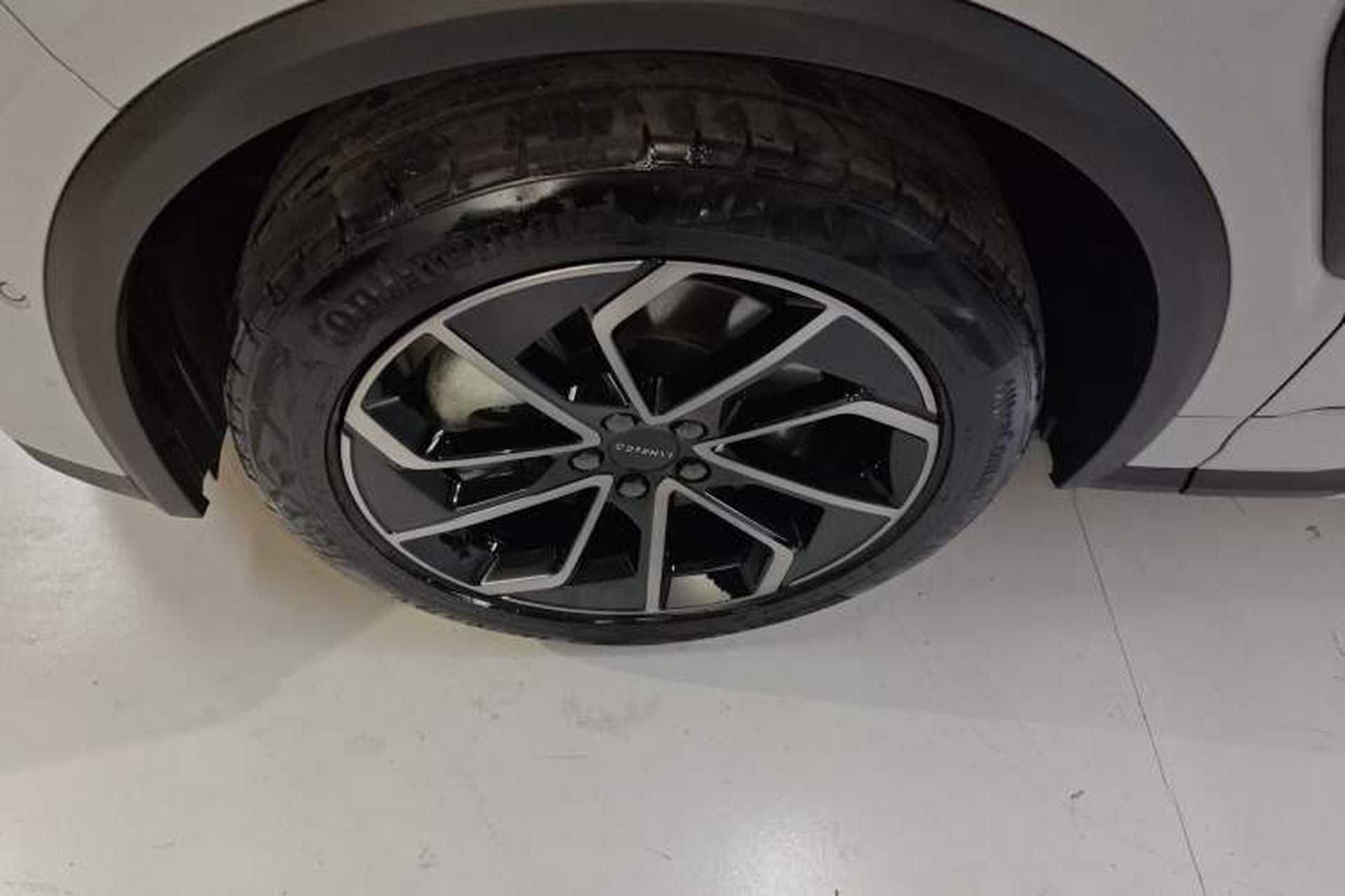 Used Lynk & Co 01 EM-P 2023 1.5TD EM-P Dawn Edition Left Front Wheel Hub