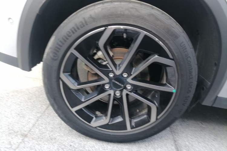 Used Lynk & Co 01 EM-P 2023 1.5TD EM-P Dawn Edition Right Rear Wheel Hub