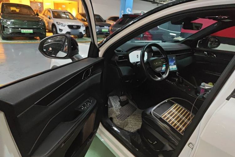 Used Lynk & Co 01 EM-P 2023 1.5TD EM-P AM Driver Seat