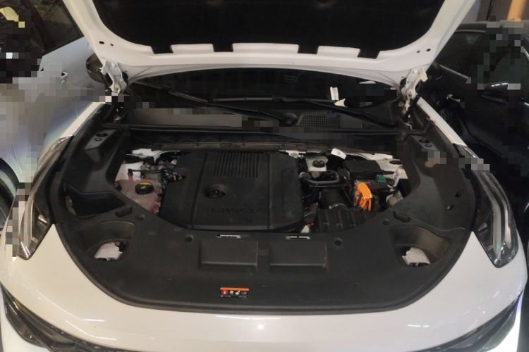 Used Lynk & Co 01 EM-P 2023 1.5TD EM-P AM Engine Bay