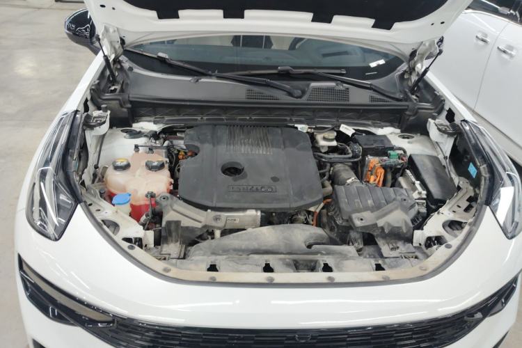 Used Lynk & Co 01 EM-P 2023 1.5TD EM-P Dawn Edition Engine Bay