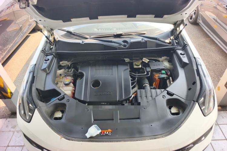 Used Lynk & Co 01 EM-P 2023 1.5TD EM-P Dawn Edition Engine Bay